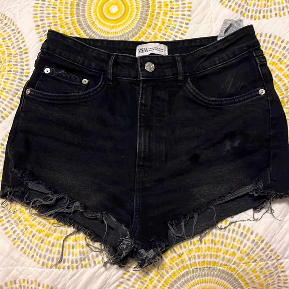 Zara black denim jean shorts, high-waisted, EUR 40 US 8